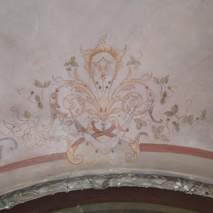 Halbe, Detail der Deckenmalerei vor der Retusche, 2016